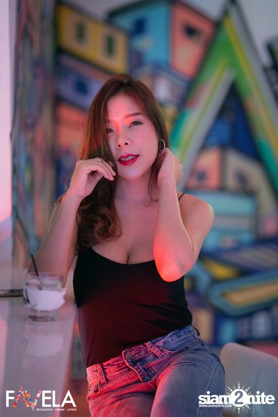 Ladies Night at Favela Thonglor — photo 26