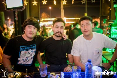 ป็อป ปองกูล ที่ เยลโล่ บาร์ — photo 60