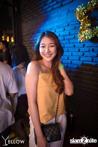 ป็อป ปองกูล ที่ เยลโล่ บาร์ — photo 66