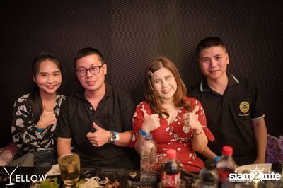 ป็อป ปองกูล ที่ เยลโล่ บาร์ — photo 69