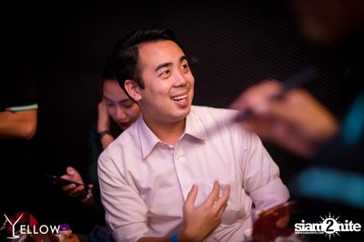 ป็อป ปองกูล ที่ เยลโล่ บาร์ — photo 111