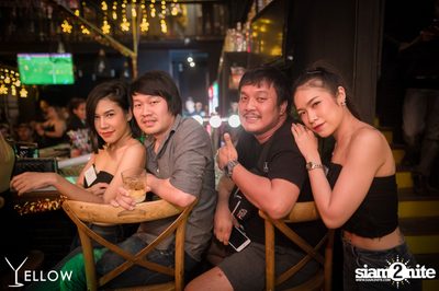 ป็อป ปองกูล ที่ เยลโล่ บาร์ — photo 112