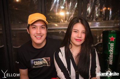 ป็อป ปองกูล ที่ เยลโล่ บาร์ — photo 126