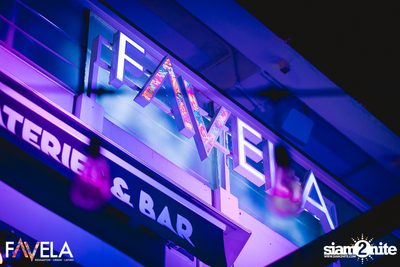 Friday Night at Favela Thonglor — photo 1