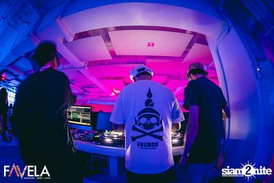 Friday Night at Favela Thonglor — photo 21