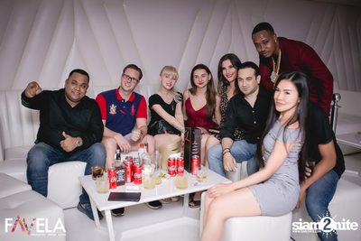 Friday Night at Favela Thonglor — photo 24
