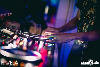 Friday Night at Favela Thonglor — photo 35