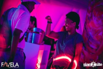 Friday Night at Favela Thonglor — photo 40