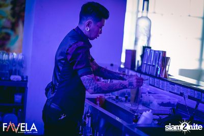 Friday Night at Favela Thonglor — photo 43