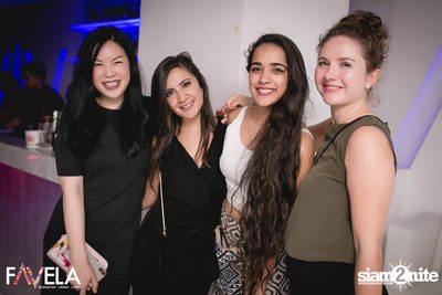 Friday Night at Favela Thonglor — photo 58