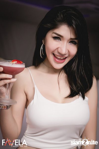 Friday Night at Favela Thonglor — photo 67