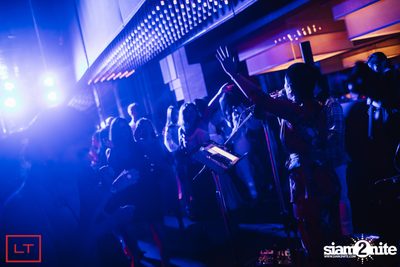งาน Fallen Angels ที่ Long Table Bangkok — photo 138