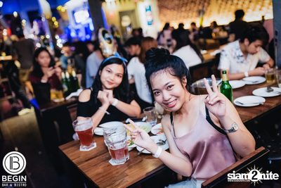 New Year's Eve กับ Samranruen ที่ บีกิน บาร์ — photo 10