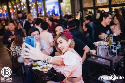 New Year's Eve กับ Samranruen ที่ บีกิน บาร์ — photo 24