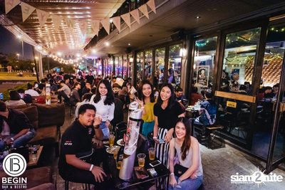 New Year's Eve กับ Samranruen ที่ บีกิน บาร์ — photo 62