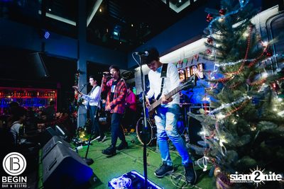 New Year's Eve กับ Samranruen ที่ บีกิน บาร์ — photo 72