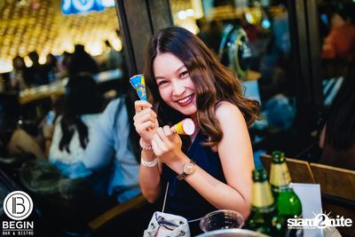 New Year's Eve กับ Samranruen ที่ บีกิน บาร์ — photo 107