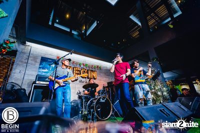 New Year's Eve กับ Samranruen ที่ บีกิน บาร์ — photo 178