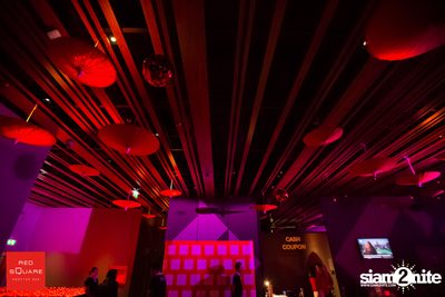 Cocktail En Rouge New Year's Eve Party ที่ RedSquare Vodka Rooftop Bar — photo 9