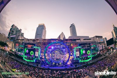 AIS Bangkok Countdown 2019 at CentralWorld — photo 1