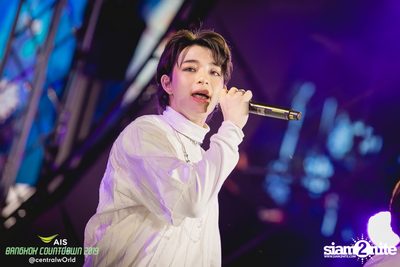 AIS Bangkok Countdown 2019 at CentralWorld — photo 22
