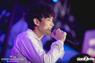 AIS Bangkok Countdown 2019 at CentralWorld — photo 26