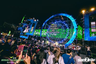 AIS Bangkok Countdown 2019 at CentralWorld — photo 56