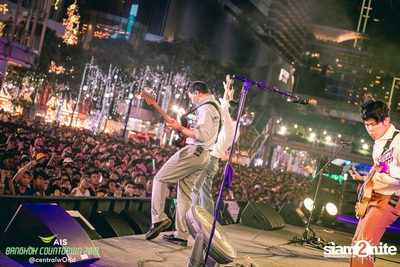 AIS Bangkok Countdown 2019 at CentralWorld — photo 73