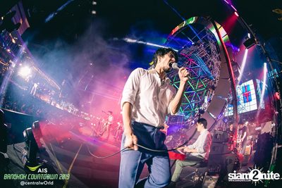 AIS Bangkok Countdown 2019 at CentralWorld — photo 84