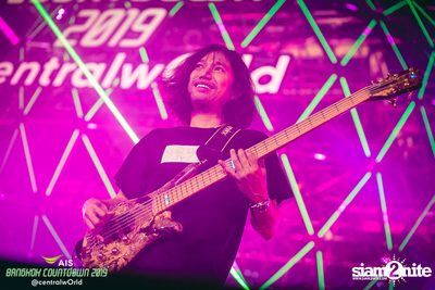 AIS Bangkok Countdown 2019 at CentralWorld — photo 106