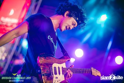 AIS Bangkok Countdown 2019 at CentralWorld — photo 111