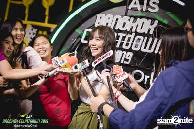AIS Bangkok Countdown 2019 at CentralWorld — photo 116