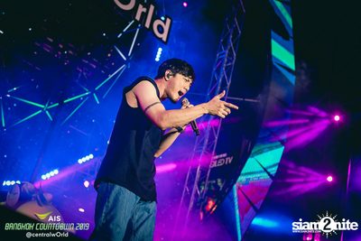 AIS Bangkok Countdown 2019 at CentralWorld — photo 120