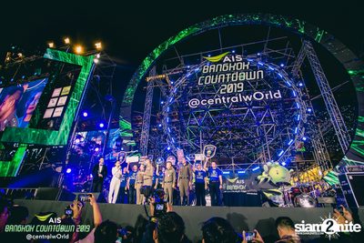 AIS Bangkok Countdown 2019 at CentralWorld — photo 140