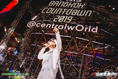 AIS Bangkok Countdown 2019 at CentralWorld — photo 156