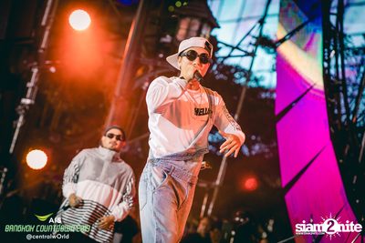 AIS Bangkok Countdown 2019 at CentralWorld — photo 160