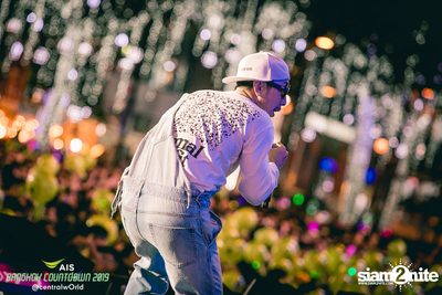AIS Bangkok Countdown 2019 at CentralWorld — photo 172