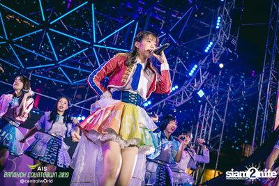 AIS Bangkok Countdown 2019 at CentralWorld — photo 221