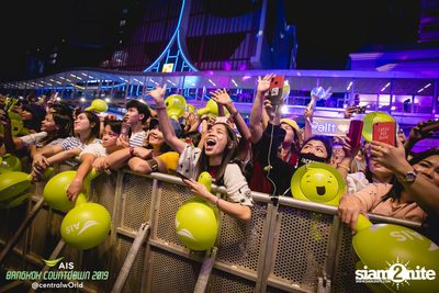 AIS Bangkok Countdown 2019 at CentralWorld — photo 237