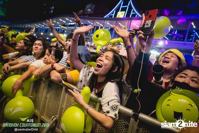 AIS Bangkok Countdown 2019 at CentralWorld — photo 238