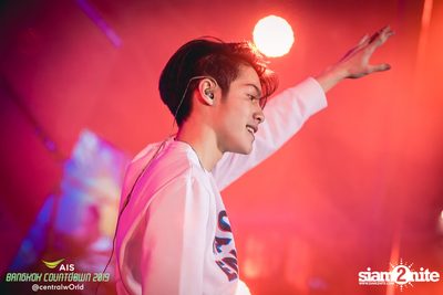 AIS Bangkok Countdown 2019 at CentralWorld — photo 269