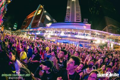 AIS Bangkok Countdown 2019 at CentralWorld — photo 281