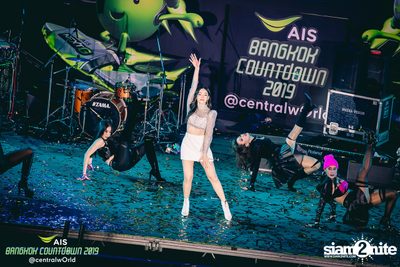 AIS Bangkok Countdown 2019 at CentralWorld — photo 300