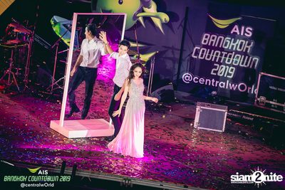 AIS Bangkok Countdown 2019 at CentralWorld — photo 310