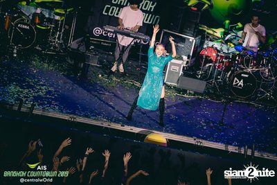 AIS Bangkok Countdown 2019 at CentralWorld — photo 328