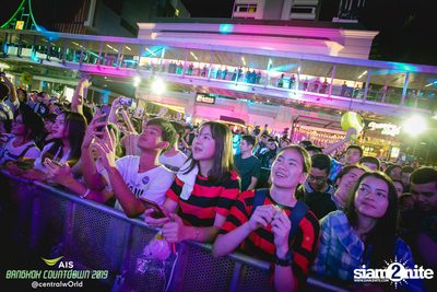 AIS Bangkok Countdown 2019 at CentralWorld — photo 333