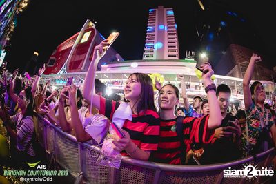 AIS Bangkok Countdown 2019 at CentralWorld — photo 339