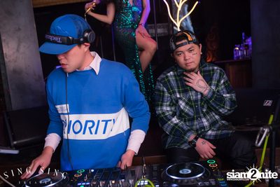 BLING IT กับ Bangkok Invaders ที่ ซิง ซิง เธียเตอร์ — photo 30