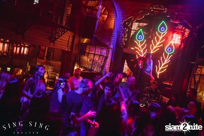 BLING IT กับ Bangkok Invaders ที่ ซิง ซิง เธียเตอร์ — photo 36