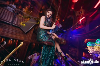 BLING IT กับ Bangkok Invaders ที่ ซิง ซิง เธียเตอร์ — photo 45